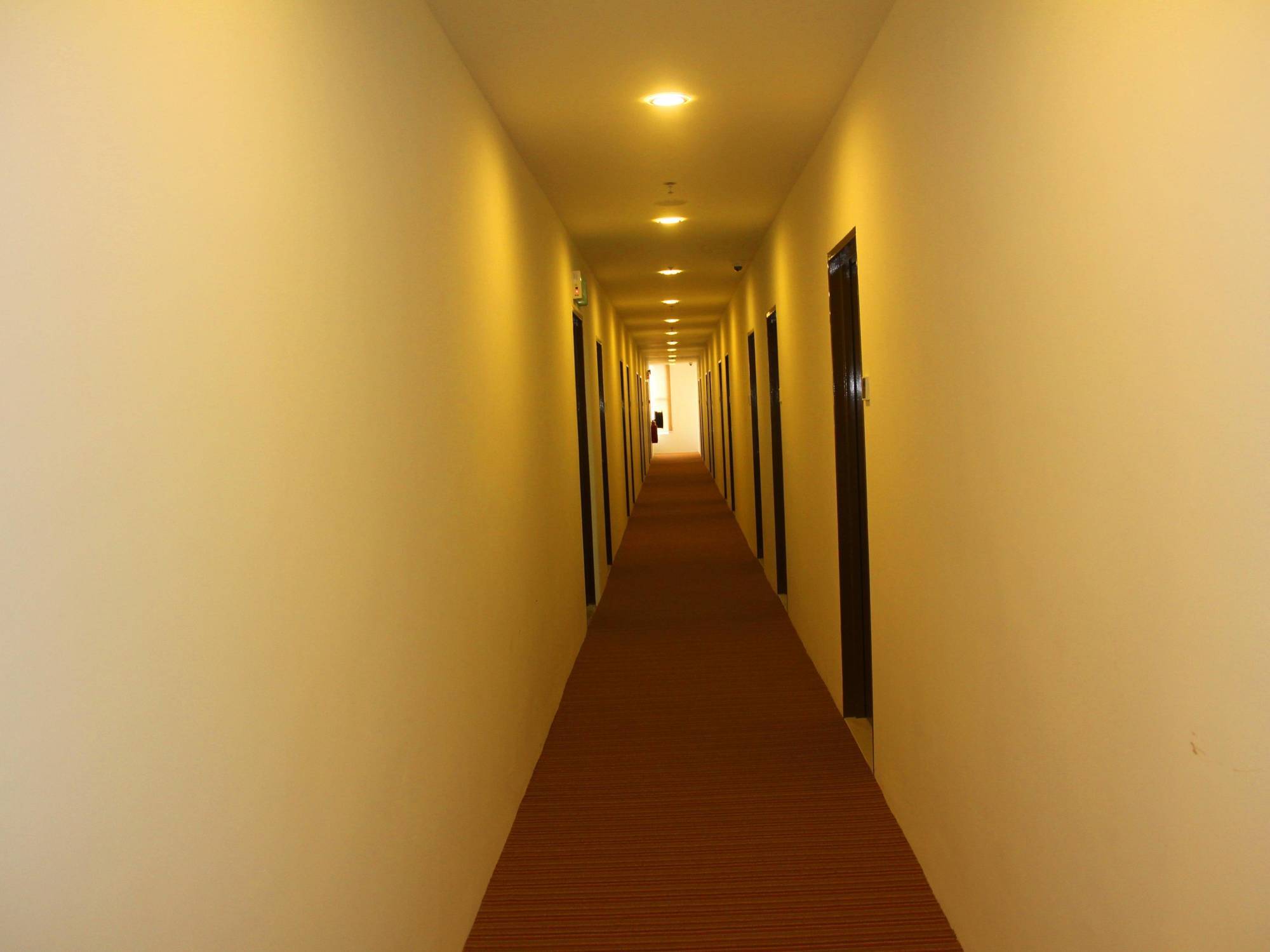906 Premier 4* Malacca